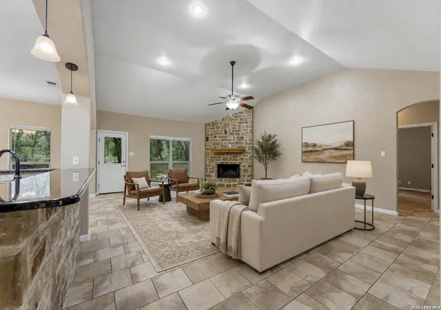 3rd image of 205 Sendera Xing, La Vernia, TX 78121 | MLS# 2004719