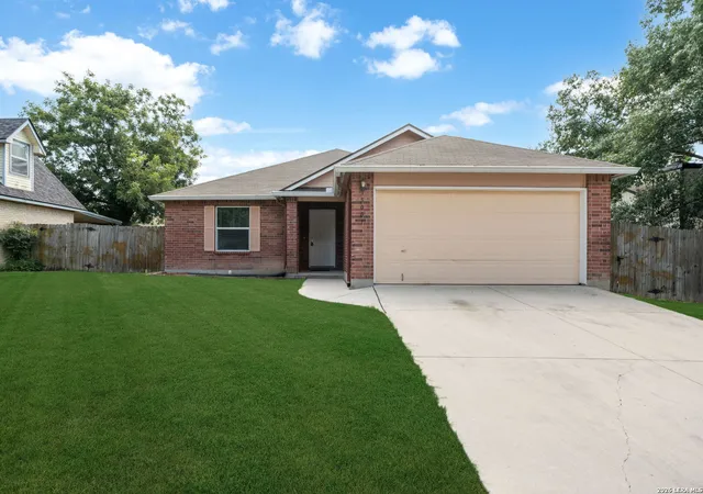 Photo 1 of Sale Pending at 5001 Castle Hill Dr, Cibolo, TX 78108 | MLS# 2004724 | Listing updated on 2026-09-01