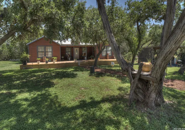 Photo 1 of Single family home for sale at 140 Patterson Dr, Leakey, TX 78873 | MLS# 2004725 | Listing updated on 2026-09-08