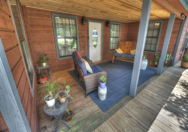Photo 3 of Single family home for sale at 140 Patterson Dr, Leakey, TX 78873 | MLS# 2004725 | Listing updated on 2026-09-08