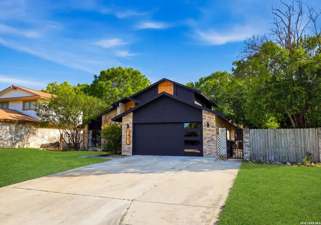 Photo 3 of Sale Pending at 3402 Butterleigh, San Antonio, TX 78247 | MLS# 2004733 | Listing updated on 2026-09-09