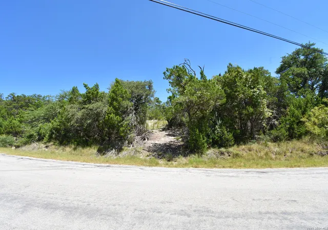 Photo 4 of Land for sale at 296 Timbercreek Rd, Pipe Creek, TX 78063 | MLS# 2004759 | Listing updated on 2026-09-28