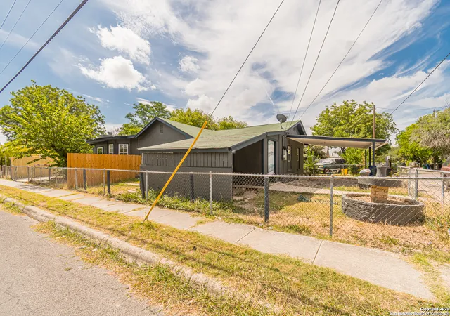Photo 2 of Multi family home for sale at 502 S San Manuel St, San Antonio, TX 78237 | MLS# 2004761 | Listing updated on 2026-08-28