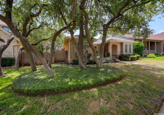 Photo 2 of Sale Pending at 1727 Eagle Pt, San Antonio, TX 78248 | MLS# 2004781 | Listing updated on 2026-08-26