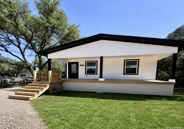 1st image of 918 Scenic Dr, Bandera, TX 78003 | MLS# 2004786