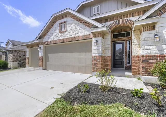 Photo 2 of Sale Pending at 31777 Acacia Vis, Bulverde, TX 78163 | MLS# 2004852 | Listing updated on 2026-09-01
