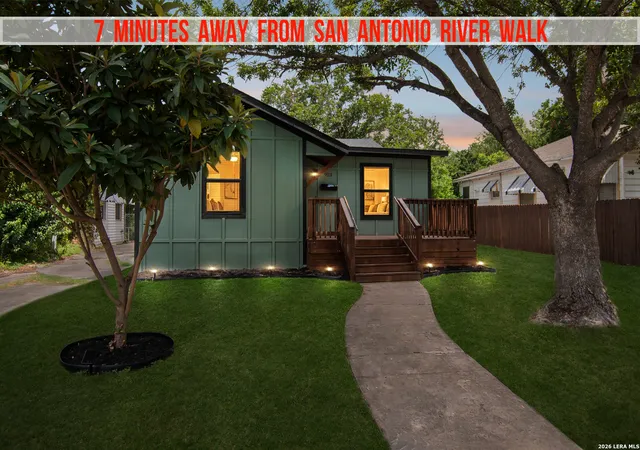 Photo 2 of Single family home for sale at 923 Chicago Blvd, San Antonio, TX 78210 | MLS# 2004860 | Listing updated on 2026-09-10
