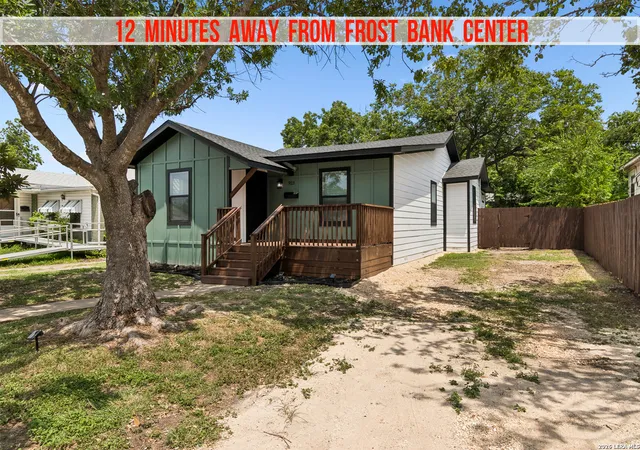 Photo 3 of Single family home for sale at 923 Chicago Blvd, San Antonio, TX 78210 | MLS# 2004860 | Listing updated on 2026-09-10