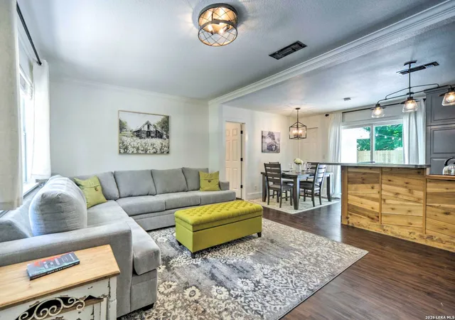 Photo 2 of Sale Pending at 1104 Cherry St, New Braunfels, TX 78132 | MLS# 2004873 | Listing updated on 2026-09-09