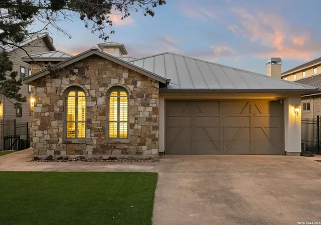 Photo 3 of Sale Pending at 1736 Stagecoach Dr, Canyon Lake, TX 78133 | MLS# 2004877 | Listing updated on 2026-09-18