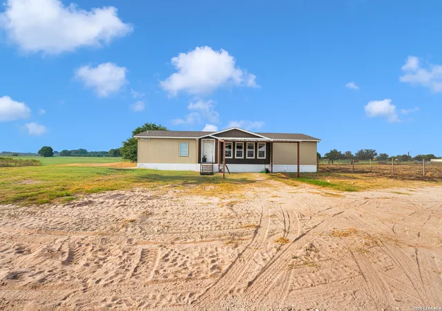 Photo 3 of Single family home for sale at 25216 Campbellton, San Antonio, TX 78264 | MLS# 2004898 | Listing updated on 2026-08-25