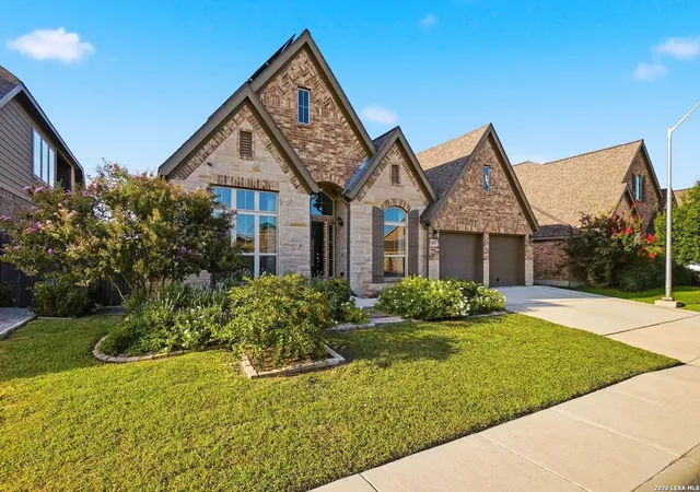 Photo 3 of Single family home for sale at 3061 Coral Sky, Seguin, TX 78155 | MLS# 2004904 | Listing updated on 2026-08-26