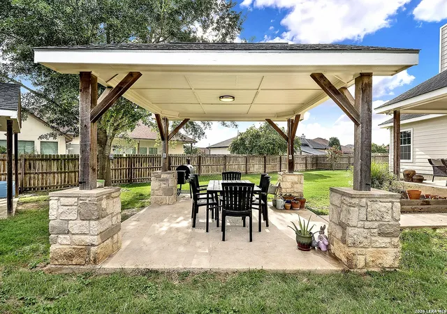 4th image of 112 Park Way, Poth, TX 78147 | MLS# 2004908