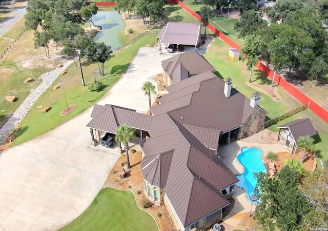 2nd image of 157 Bucks, La Vernia, TX 78121 | MLS# 2004912