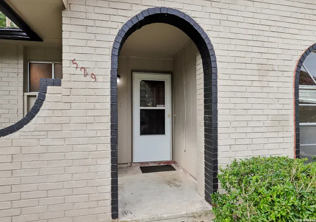 5th image of 529 Willow Dr, Converse, TX 78109 | MLS# 2004921