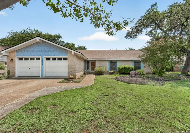 Photo 1 of Sale Pending at 14306 Shadow Oaks Ln, San Antonio, TX 78231 | MLS# 2005011 | Listing updated on 2026-09-24