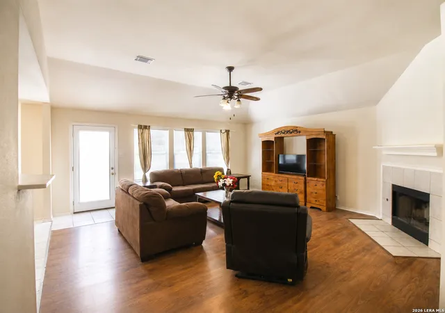 Photo 3 of Single family home for sale at 3906 Knollcross, San Antonio, TX 78247 | MLS# 2005027 | Listing updated on 2026-09-19