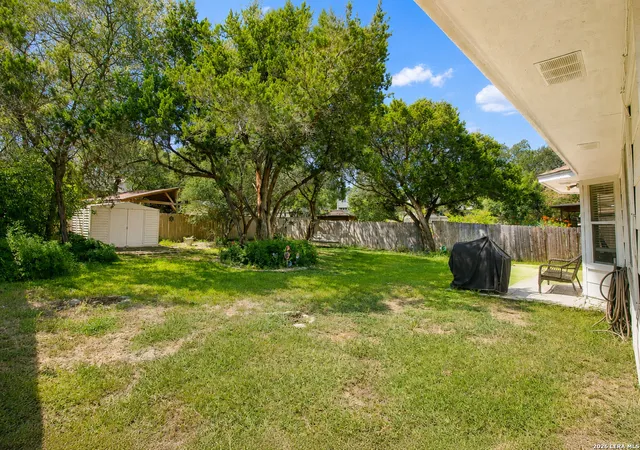 Photo 4 of Single family home for sale at 3906 Knollcross, San Antonio, TX 78247 | MLS# 2005027 | Listing updated on 2026-09-19