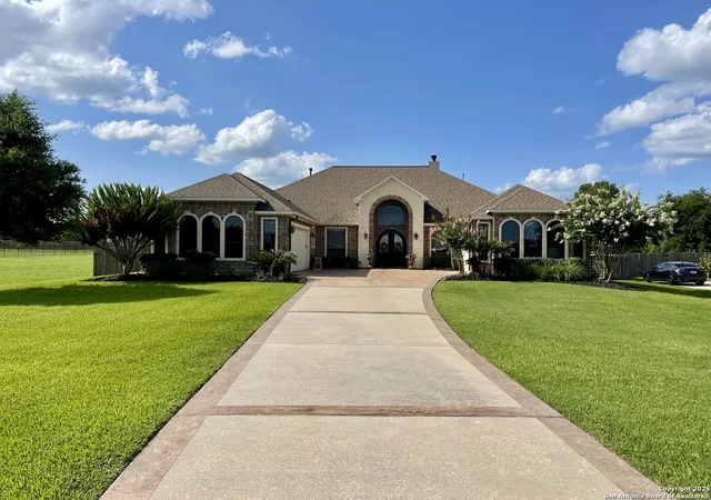 Photo 2 of Single family home for sale at 11668 Grandview Dr, Montgomery, TX 77356 | MLS# 2005028 | Listing updated on 2026-09-08
