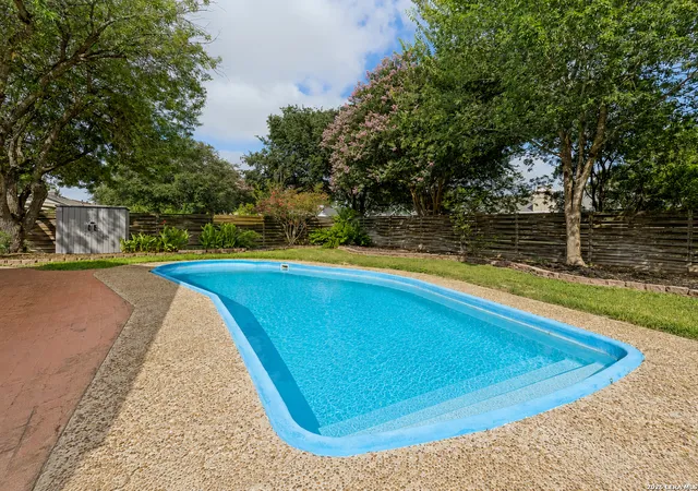 Photo 2 of Single family home for sale at 8519 Athenian, Universal City, TX 78148 | MLS# 2005032 | Listing updated on 2026-09-29