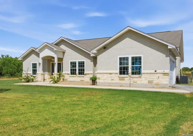1st image of 105 Hidden Haven, Floresville, TX 78114 | MLS# 2005034
