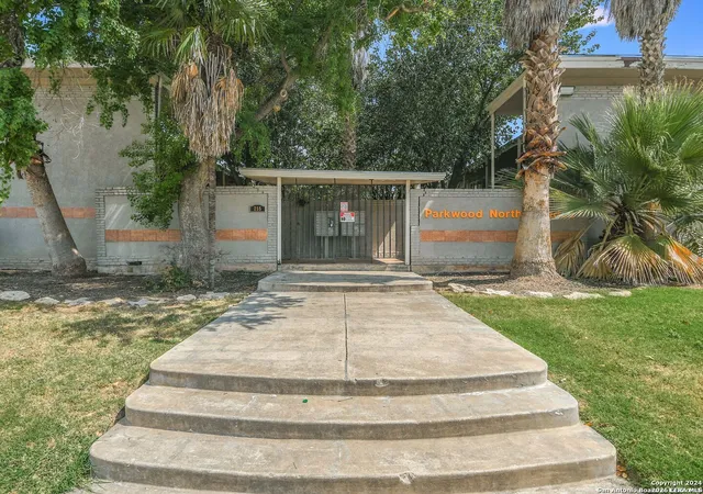 29th image of 255 E Rampart Dr #401, San Antonio, TX 78216 | MLS# 2005039