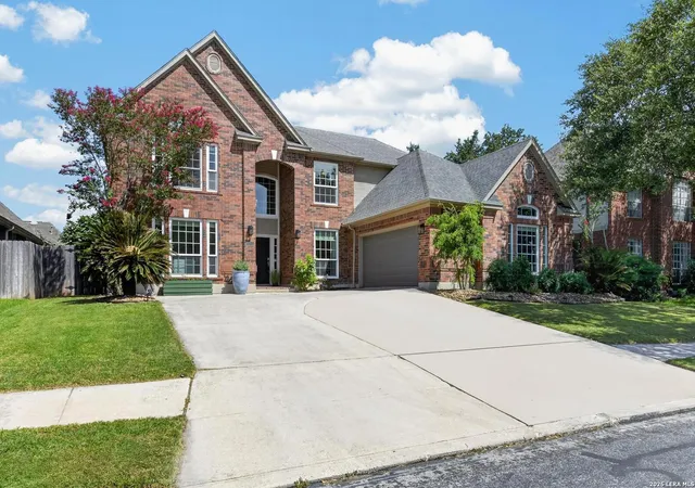 Photo 2 of Sale Pending at 13007 Rambling Oak, San Antonio, TX 78232 | MLS# 2005059 | Listing updated on 2026-08-17
