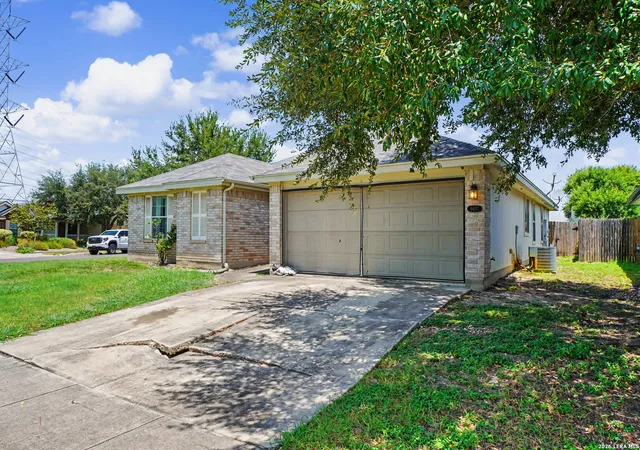Photo 4 of Sale Pending at 8403 Rita Blanca St, Converse, TX 78109 | MLS# 2005068 | Listing updated on 2026-09-18