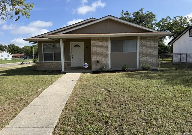 Photo 1 of Single family home for sale at 4919 Waycross Ln, San Antonio, TX 78220 | MLS# 2005099 | Listing updated on 2026-09-18