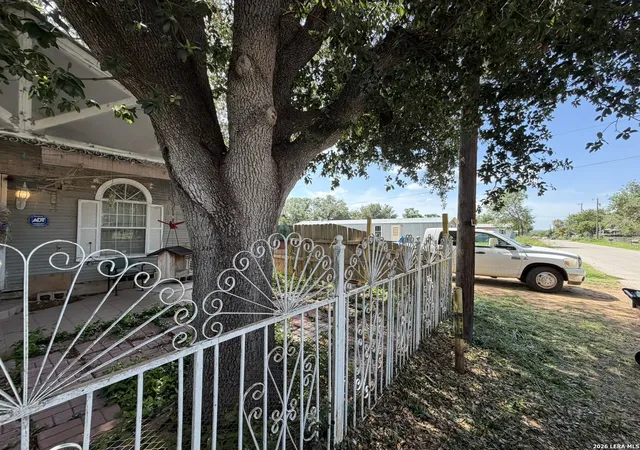 Photo 3 of Sale Pending at 16144 Rosa St, San Antonio, TX 78221 | MLS# 2005100 | Listing updated on 2026-08-13