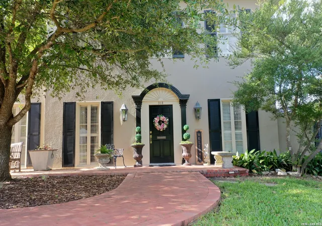 Photo 1 of Single family home for sale at 318 W Huisache Ave, San Antonio, TX 78212 | MLS# 2005113 | Listing updated on 2026-09-21
