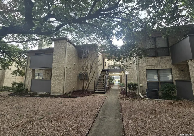 Photo 3 of Condo for sale at 11843 Braesview #1802 #1802, San Antonio, TX 78213 | MLS# 2005117 | Listing updated on 2026-09-08