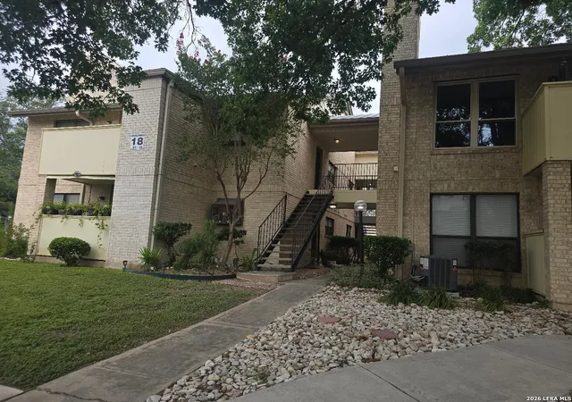 Photo 3 of Condo for sale at 11843 Braesview #1802 #1802, San Antonio, TX 78213 | MLS# 2005117 | Listing updated on 2026-09-08