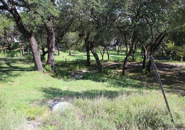 Photo 1 of Land for sale at 868 Ledgeview, Canyon Lake, TX 78133 | MLS# 2005128 | Listing updated on 2026-08-12