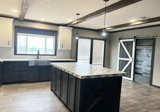 5th image of 283 Pr 4653, Hondo, TX 78861 | MLS# 2005144