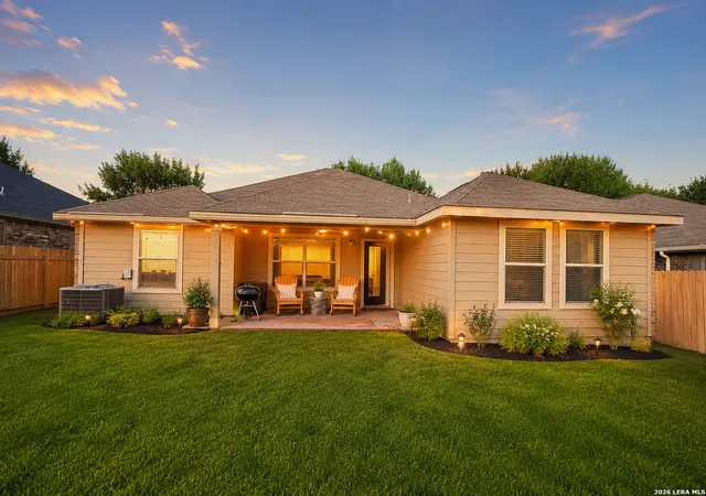 3rd image of 121 Rawhide Way, Cibolo, TX 78108 | MLS# 2005145