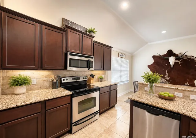 5th image of 121 Rawhide Way, Cibolo, TX 78108 | MLS# 2005145