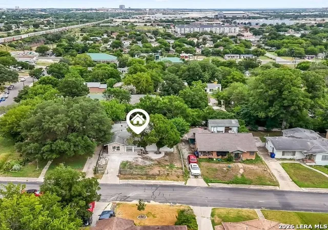 6th image of 111 Morningview Dr, San Antonio, TX 78220 | MLS# 2005155