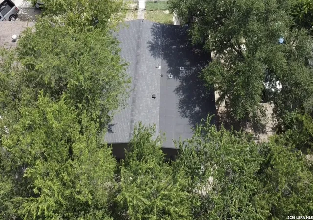 Photo 3 of Single family home for sale at 2035 Lyons St, San Antonio, TX 78207 | MLS# 2005158 | Listing updated on 2026-08-12