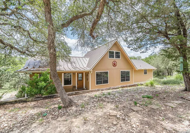Photo 1 of Sale Pending at 5093 Chimney Rock, Canyon Lake, TX 78133 | MLS# 2005168 | Listing updated on 2026-08-26