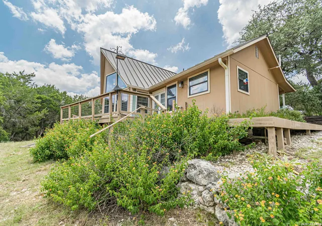 Photo 3 of Sale Pending at 5093 Chimney Rock, Canyon Lake, TX 78133 | MLS# 2005168 | Listing updated on 2026-08-26