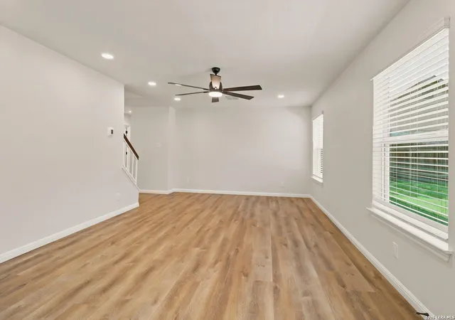 Photo 4 of Single family home for sale at 13707 Oak Cabin, San Antonio, TX 78232 | MLS# 2005190 | Listing updated on 2026-09-17