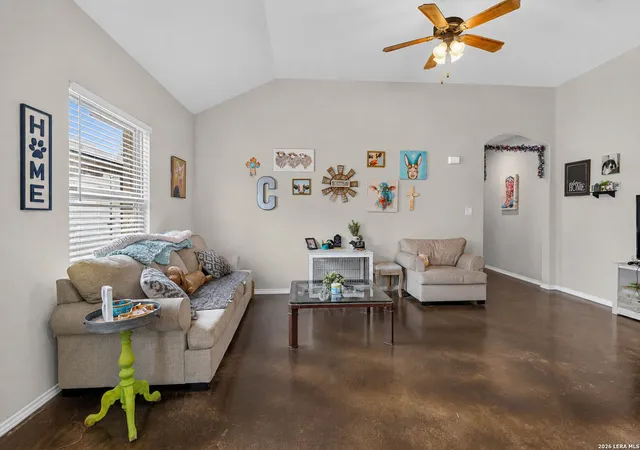 3rd image of 1125/1127 Stanley Way, Seguin, TX 78155 | MLS# 2005199