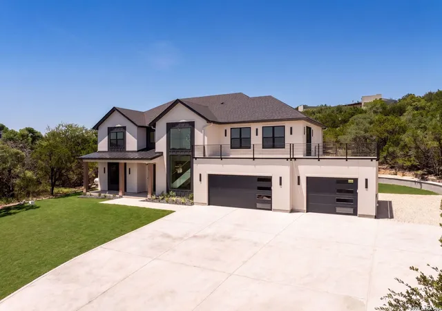 Photo 1 of Sale Pending at 9007 Fox Briar Ln, Boerne, TX 78006 | MLS# 2005210 | Listing updated on 2026-08-24