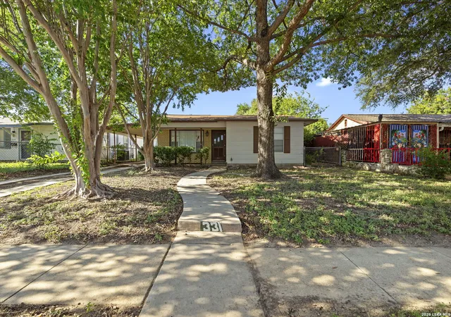 Photo 4 of Single family home for sale at 331 W Academy, San Antonio, TX 78226 | MLS# 2005253 | Listing updated on 2026-08-14