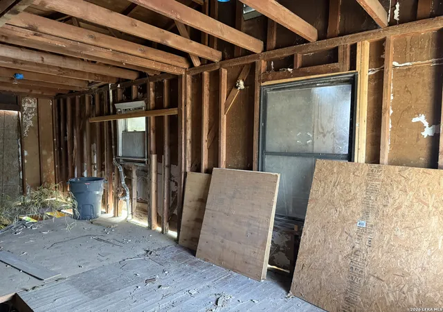 Photo 3 of Single family home for sale at 638 Belmont, San Antonio, TX 78202 | MLS# 2005259 | Listing updated on 2026-08-14