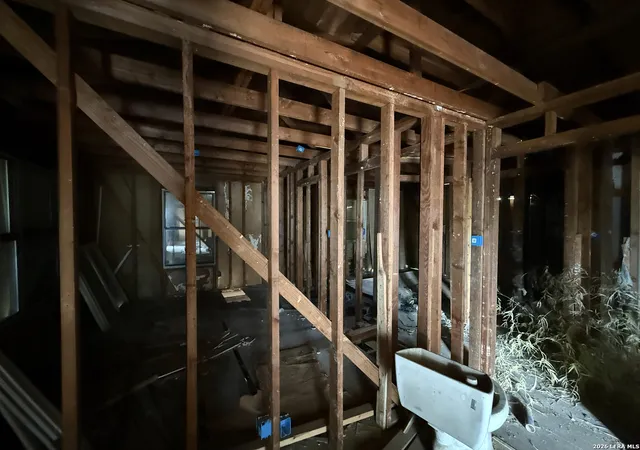 Photo 4 of Single family home for sale at 638 Belmont, San Antonio, TX 78202 | MLS# 2005259 | Listing updated on 2026-08-14