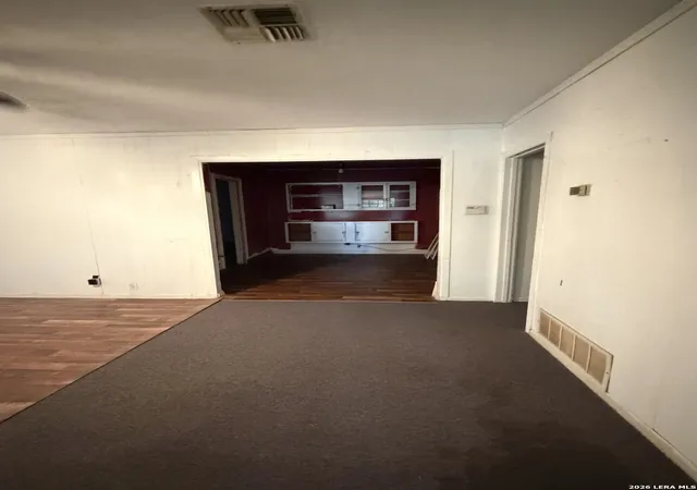 Photo 3 of Sale Pending at 1731 Steves Ave, San Antonio, TX 78210 | MLS# 2005270 | Listing updated on 2026-08-24