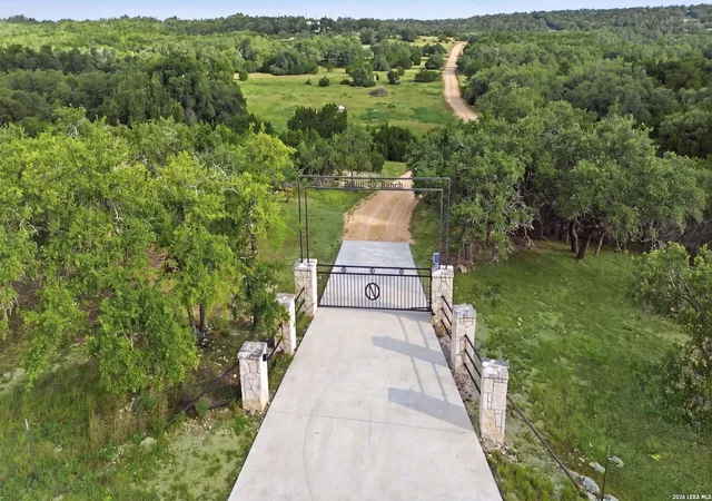2nd image of 271 Rollin N Ranch Rd, Blanco, TX 78606 | MLS# 2005284