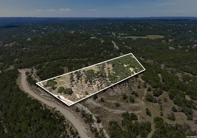 22nd image of 322 Mitchell Dr, Spring Branch, TX 78070 | MLS# 2005296